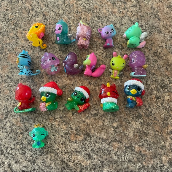 Hatchimals Lot Including Christmas ones - Picture 2 of 4